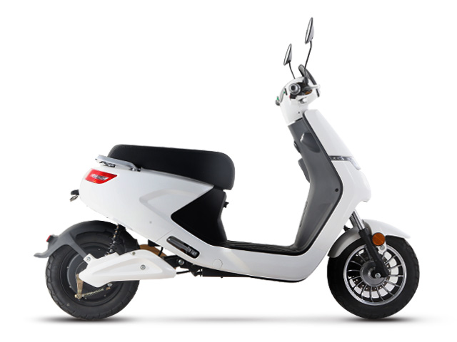 প্রাপ্তবয়স্কদের জন্য 2000w 60v বৈদ্যুতিক স্কুটার ব্যাটারি লিথিয়াম 20Ah 2 ব্যক্তি 4