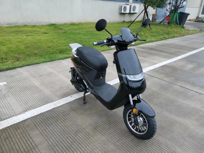 প্রাপ্তবয়স্কদের জন্য 2000w 60v বৈদ্যুতিক স্কুটার ব্যাটারি লিথিয়াম 20Ah 2 ব্যক্তি 9